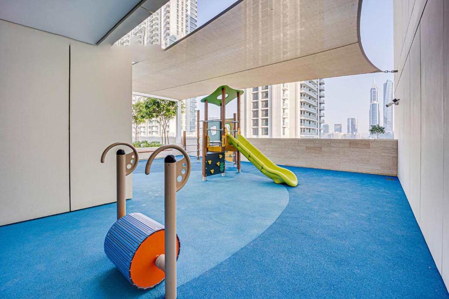Dream - Vista Emaar Beachfront Dubai