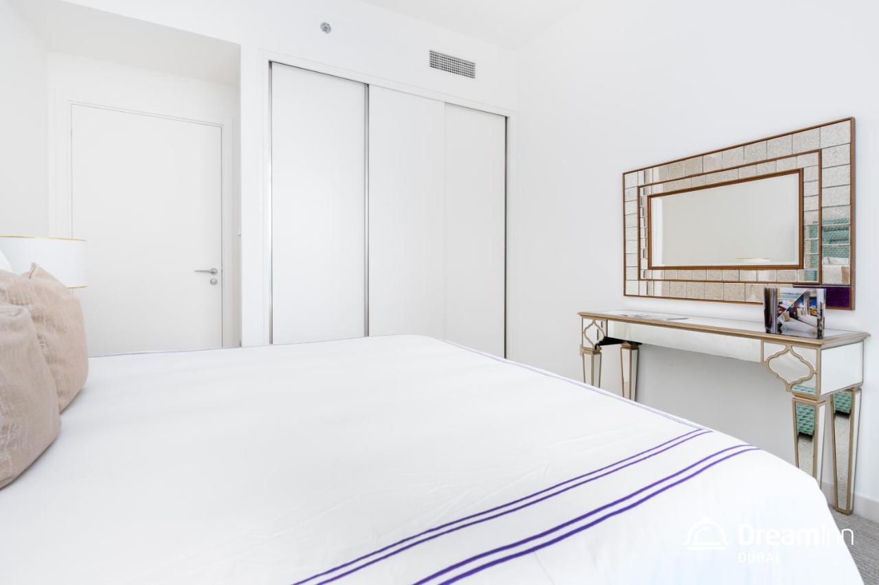 Dream - Vista Emaar Beachfront دبي